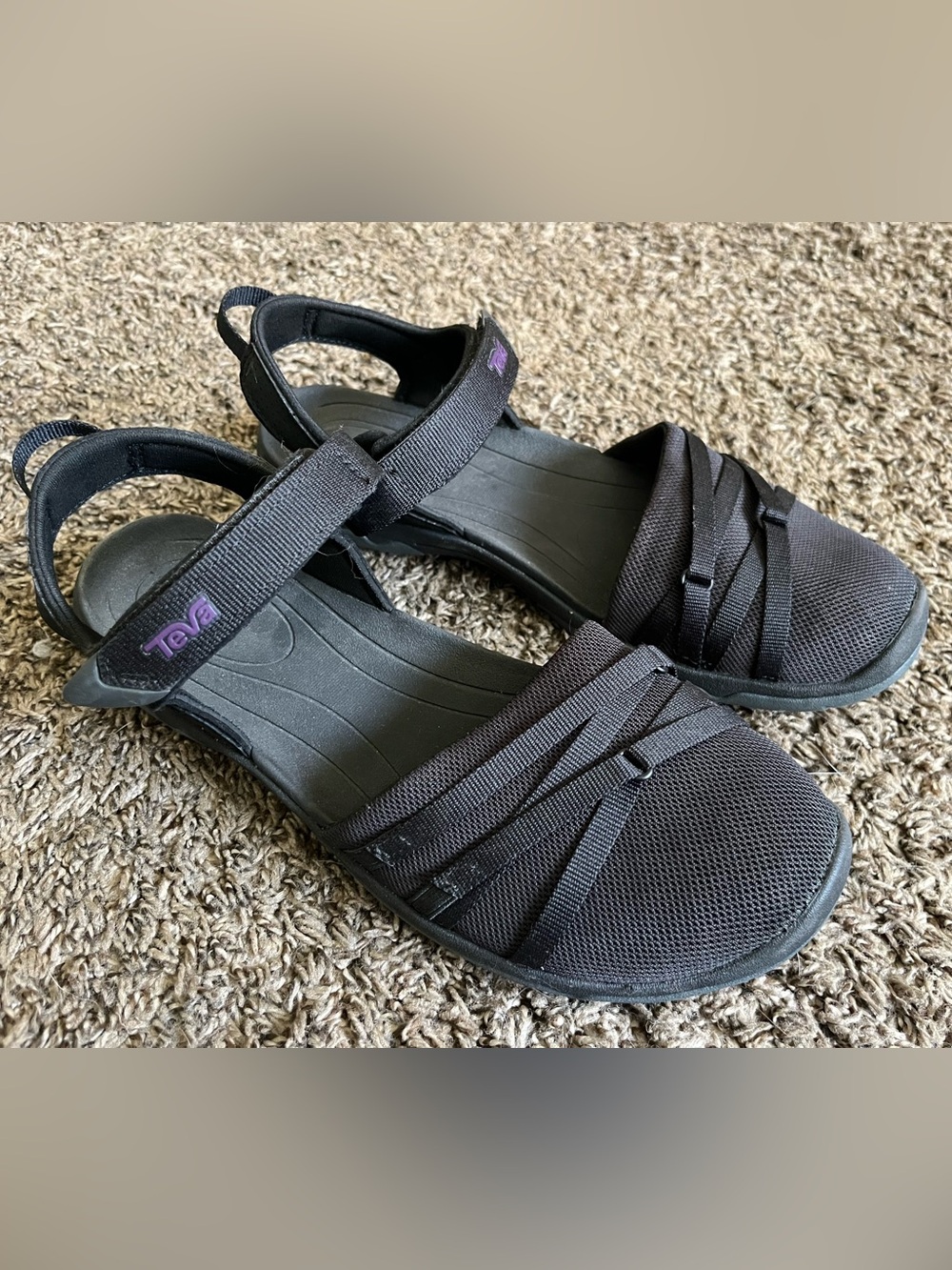 NWOT Teva Tirra CT Black